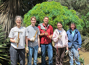 Volunteers at Earth Day Service Day